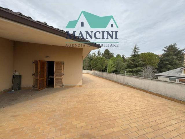 Attico / Mansarda in vendita a Monte Roberto AN