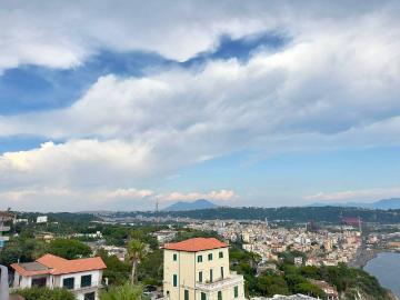 Attico / Mansarda in vendita a Napoli NA