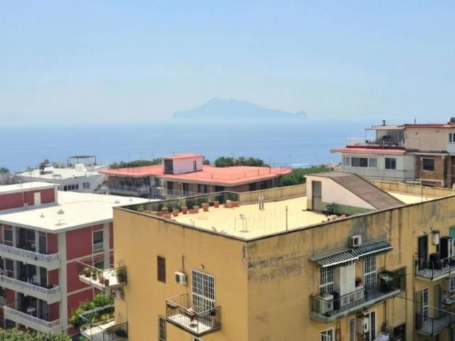 Attico / Mansarda in vendita a Napoli NA