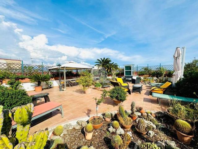 Attico / Mansarda in vendita a Napoli NA