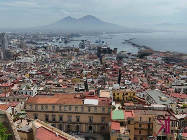 Attico / Mansarda in vendita a Napoli NA