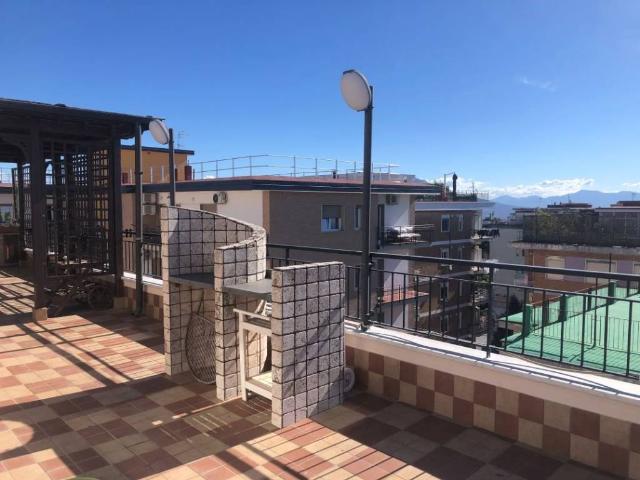 Appartamento in vendita a Napoli NA