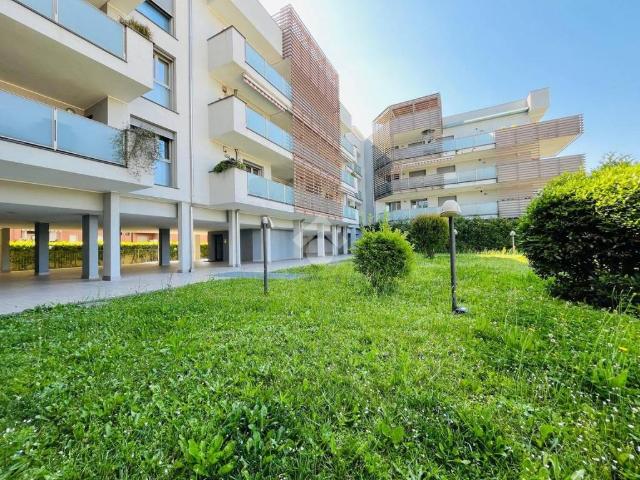 Attico / Mansarda in vendita a Nova Milanese MB