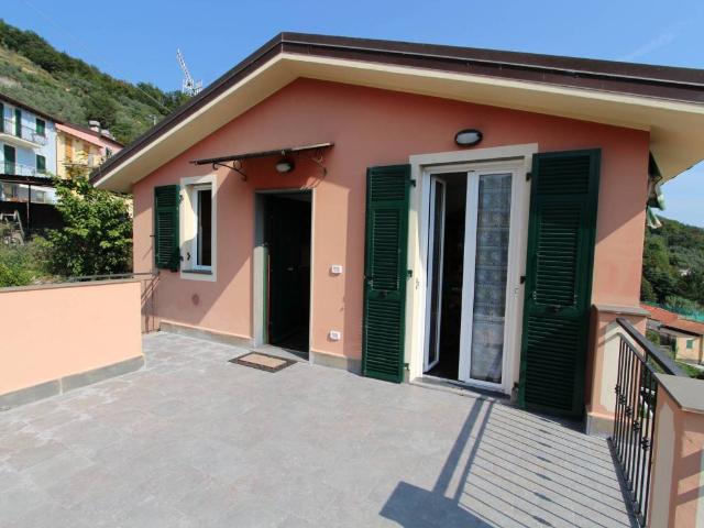 Attico / Mansarda in vendita a Avegno GE