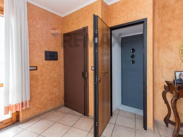 Attico / Mansarda in vendita a Aci Catena CT