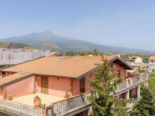 Attico / Mansarda in vendita a Aci Sant'Antonio CT