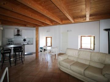 Attico / Mansarda in vendita a Alta Valle Intelvi CO