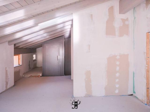 Appartamento in vendita a Alzano Lombardo BG