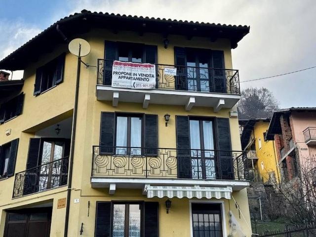 Attico / Mansarda in vendita a Andorno Micca BI