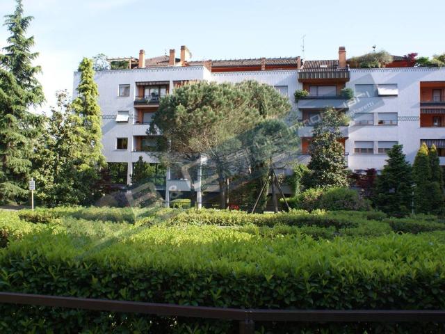 Attico / Mansarda in vendita a Arese MI