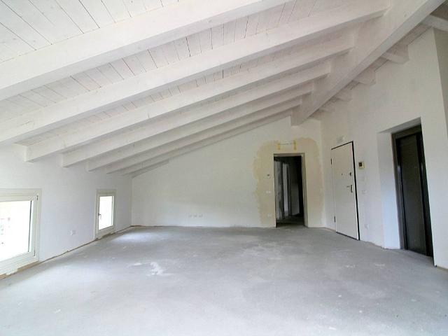 Attico / Mansarda in vendita a Artegna UD