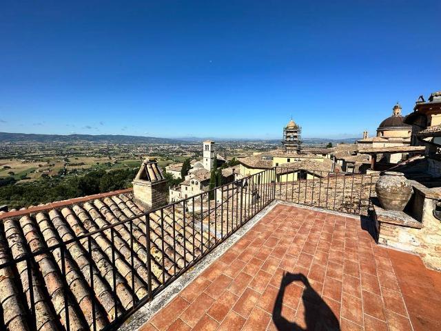 Attico / Mansarda in vendita a Assisi PG