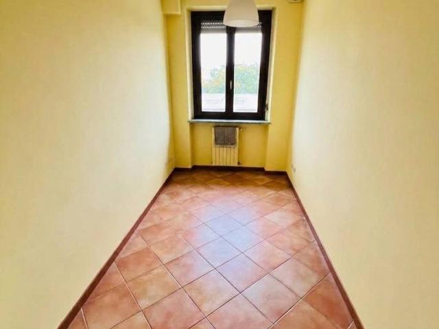 Attico / Mansarda in vendita a Baranzate MI