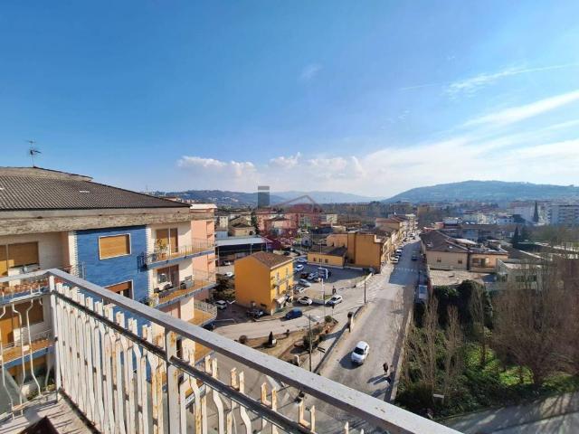 Attico / Mansarda in vendita a Benevento BN