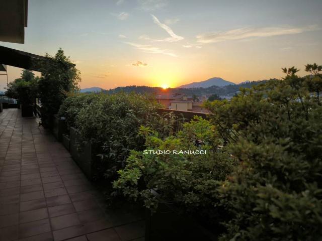 Attico / Mansarda in vendita a Bergamo BG