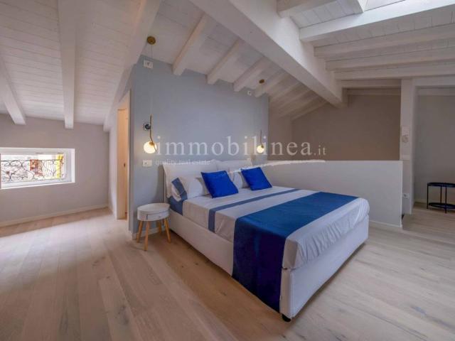 Attico / Mansarda in vendita a Brenzone sul Garda VR