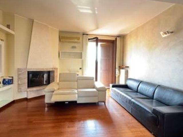 Attico / Mansarda in vendita a Calcinate BG