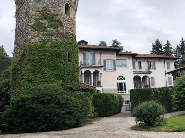 Attico / Mansarda in vendita a Casciago VA