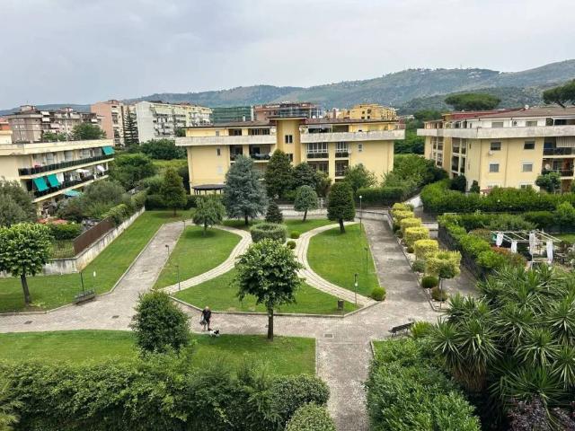 Attico / Mansarda in vendita a Caserta CE