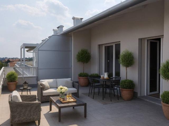 Attico / Mansarda in vendita a Cassina Rizzardi CO