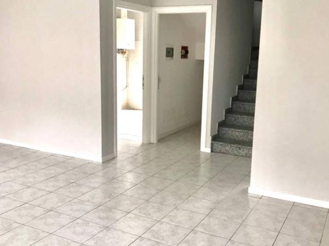 Villa in vendita a Broni PV