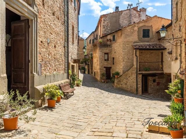 Attico / Mansarda in vendita a Castelnuovo di Val di Cecina PI