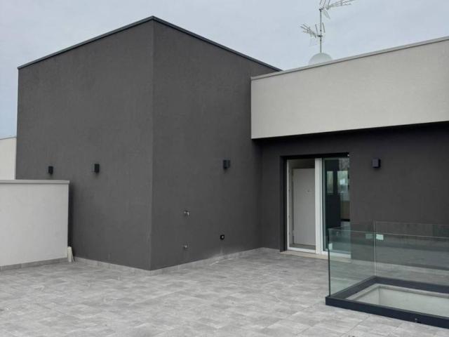 Attico / Mansarda in vendita a Castelnuovo Rangone MO