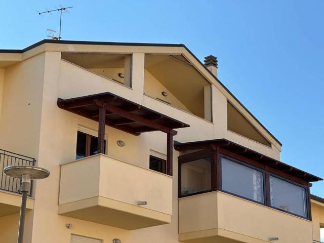 Attico / Mansarda in vendita a Castiglione Messer Raimondo TE