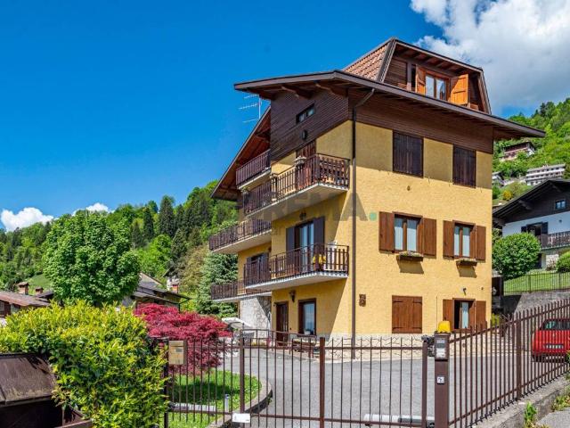Attico / Mansarda in vendita a Castione della Presolana BG