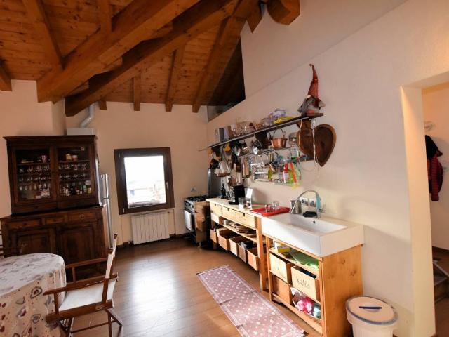 Attico / Mansarda in vendita a Castione della Presolana BG