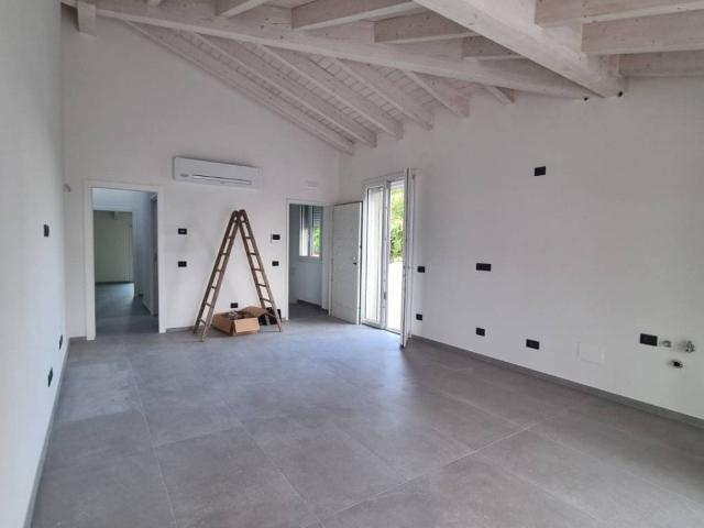 Attico / Mansarda in vendita a Carpi MO