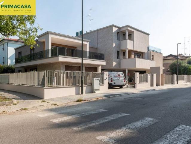 Attico / Mansarda in vendita a Carpi MO