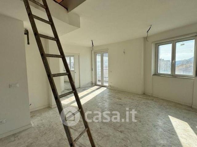 Attico / Mansarda in vendita a Carrara MS