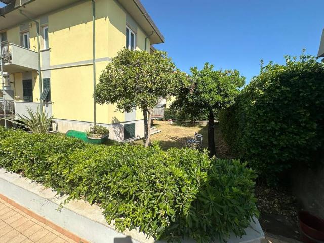 Appartamento in vendita a Carrara MS