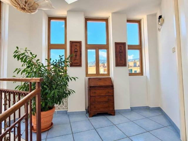 Attico / Mansarda in vendita a Cava de' Tirreni SA