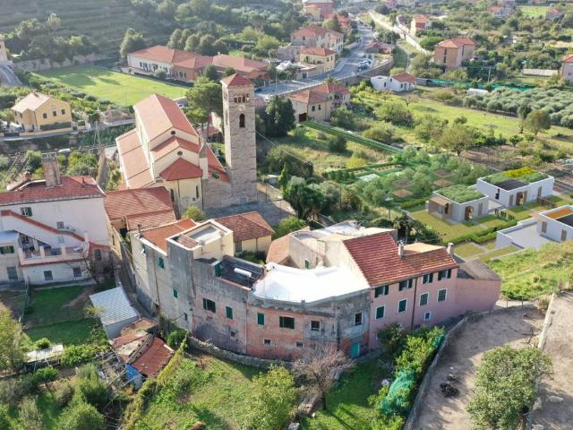 Attico / Mansarda in vendita a Finale Ligure SV