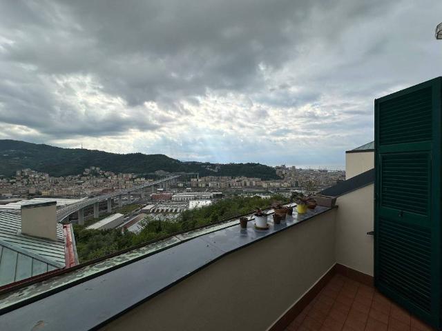 Attico / Mansarda in vendita a Genova GE