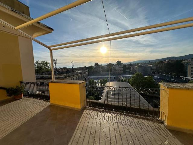 Attico / Mansarda in vendita a Genova GE