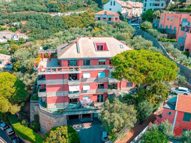 Attico / Mansarda in vendita a Genova GE