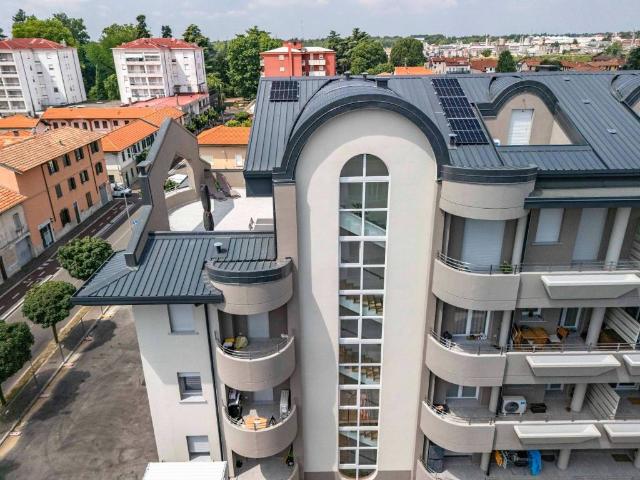 Attico / Mansarda in vendita a Gorla Minore VA