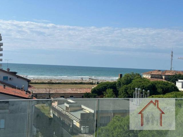 Attico / Mansarda in vendita a Jesolo VE