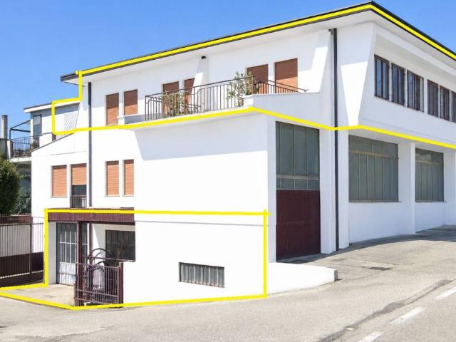 Attico / Mansarda in vendita a Lugo di Vicenza VI