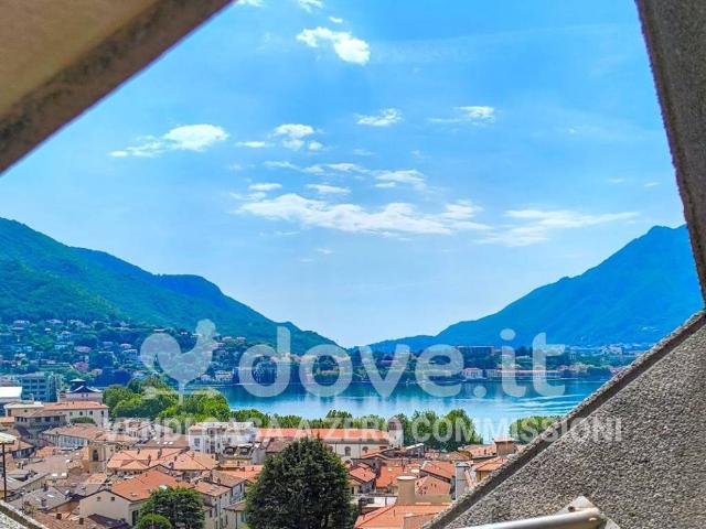 Attico / Mansarda in vendita a Lecco LC