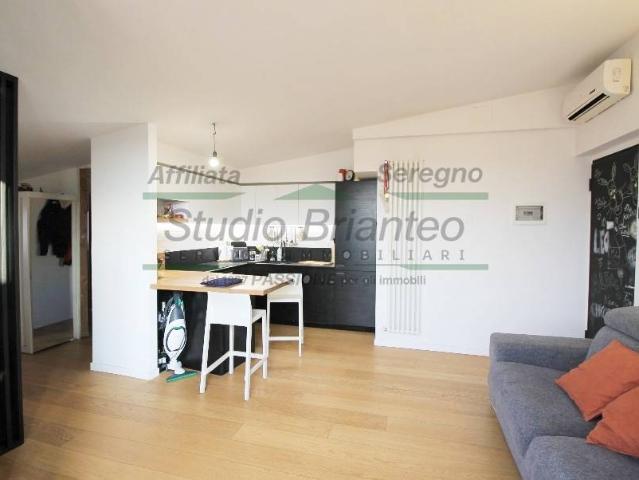 Attico / Mansarda in vendita a Lissone MB