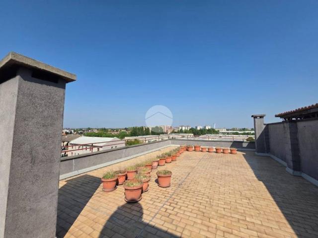 Attico / Mansarda in vendita a Paderno Dugnano MI