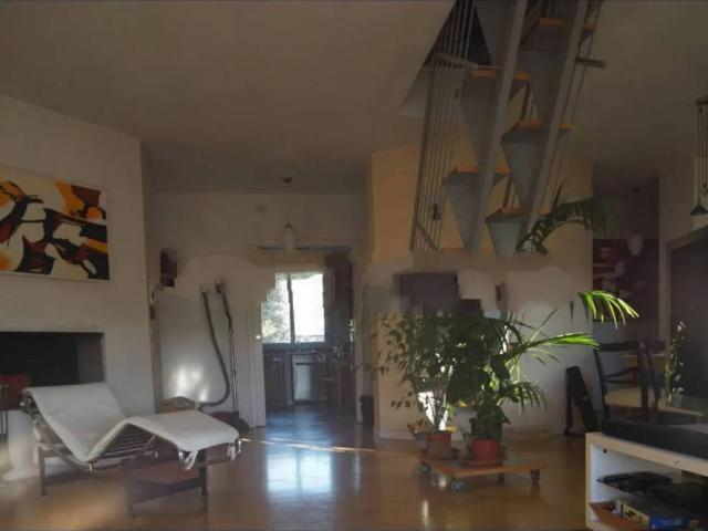Attico / Mansarda in vendita a Pesaro PU