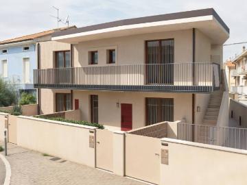 Attico / Mansarda in vendita a Pesaro PU