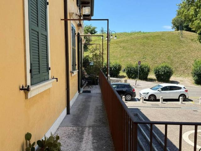 Attico / Mansarda in vendita a Peschiera del Garda VR