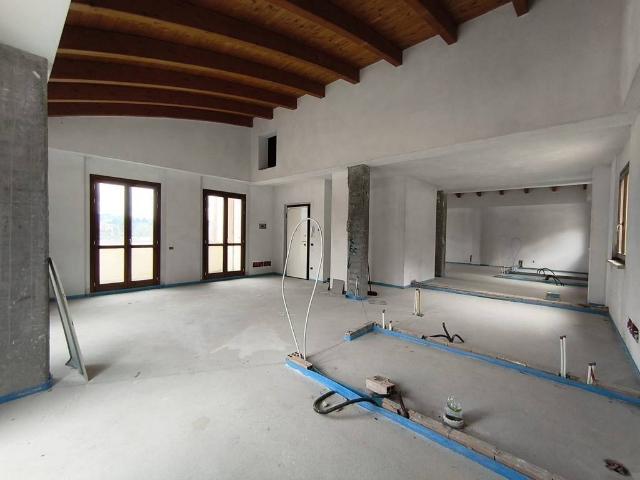 Attico / Mansarda in vendita a Poggibonsi SI