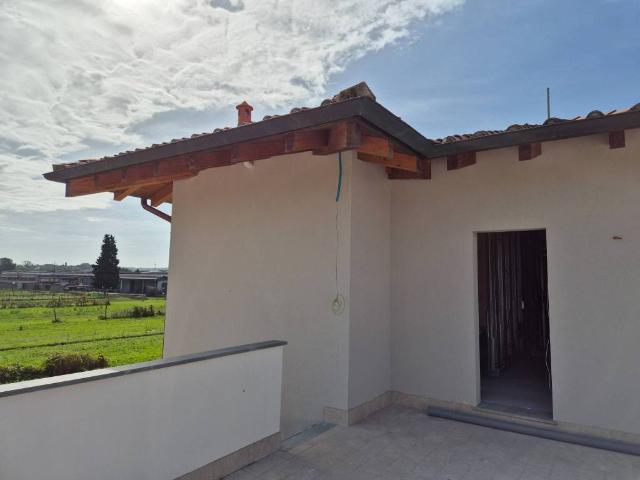 Attico / Mansarda in vendita a Pontedera PI